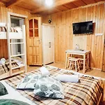 Gosciniec Kukulka Z Jacuzzi Bed & Breakfast 3*