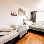 Gosciniec Kukulka Z Jacuzzi Bed & Breakfast Zakopane