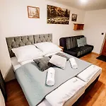 Gosciniec Kukulka Z Jacuzzi Bed & Breakfast