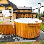 Bed & Breakfast Gosciniec Kukulka Z Jacuzzi