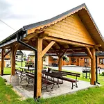 Gosciniec Kukulka Z Jacuzzi Bed & Breakfast 3*