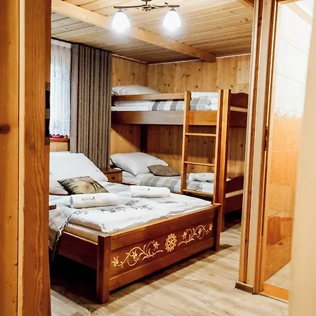 Gosciniec Kukulka Z Jacuzzi 3* זקופאנה