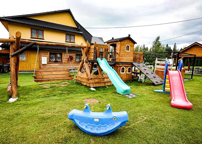 Gosciniec Kukulka Z Jacuzzi Bed & Breakfast 3*